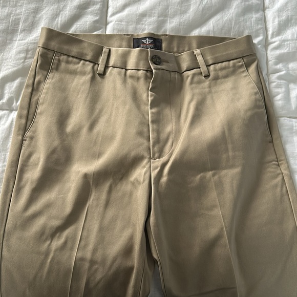 Dockets Signature Khaki Pants - Picture 5 of 5